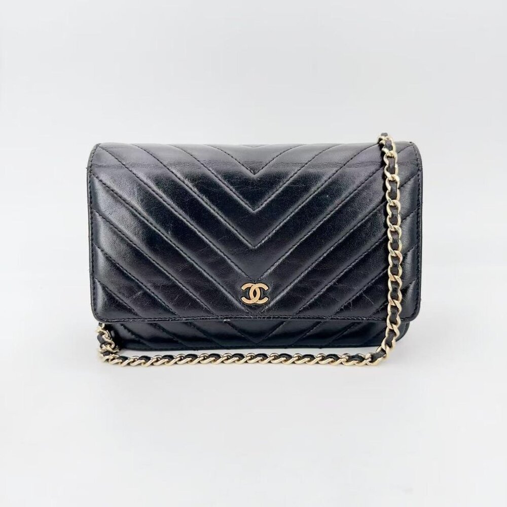 Chanel Chevron Wallet On Chain Black